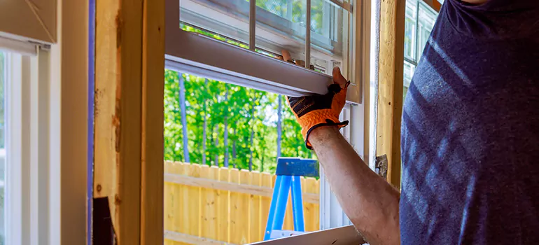 >Bay Window Curtain Rail Track in Ocala, FL